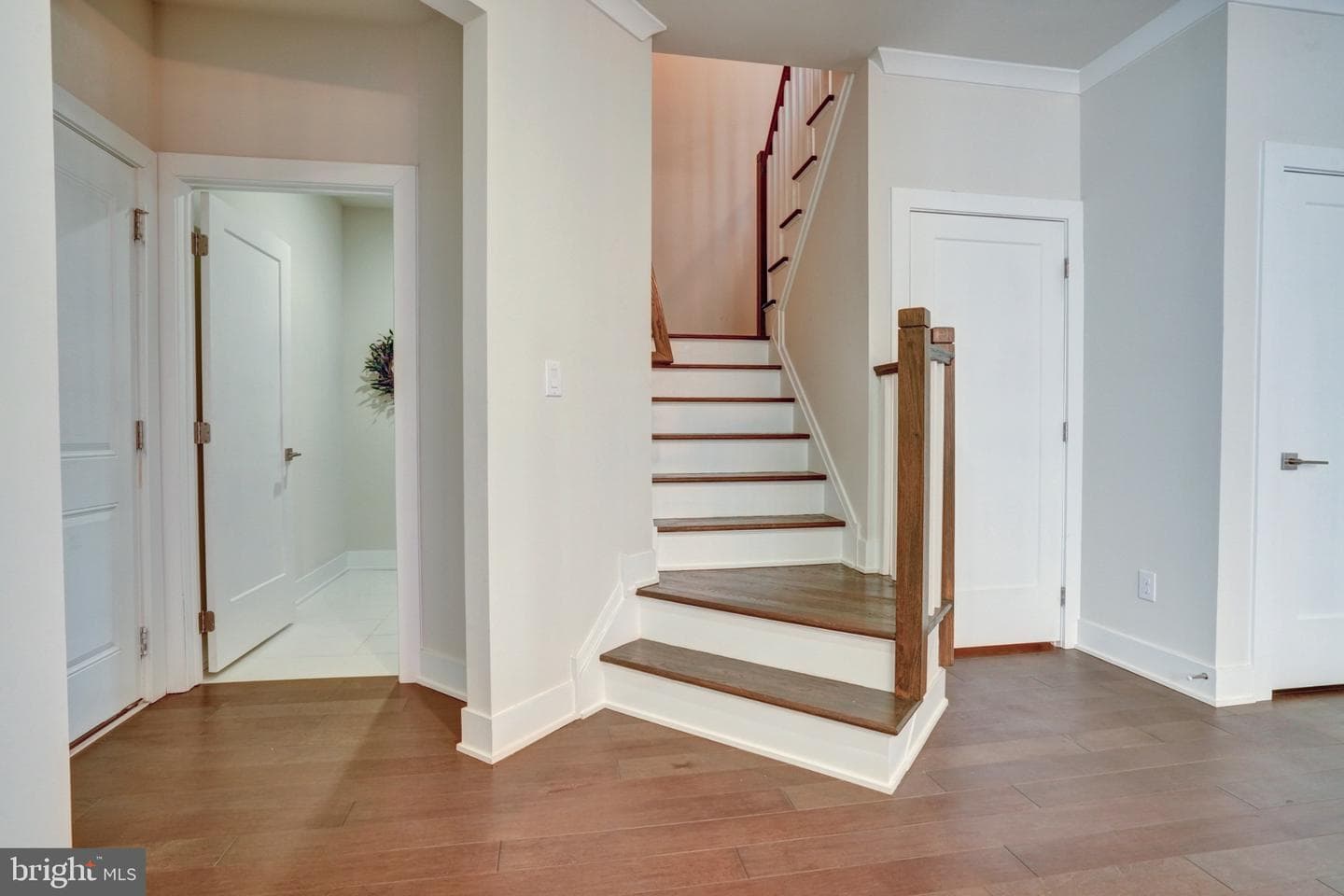 603 Shenandoah Drive photo 4