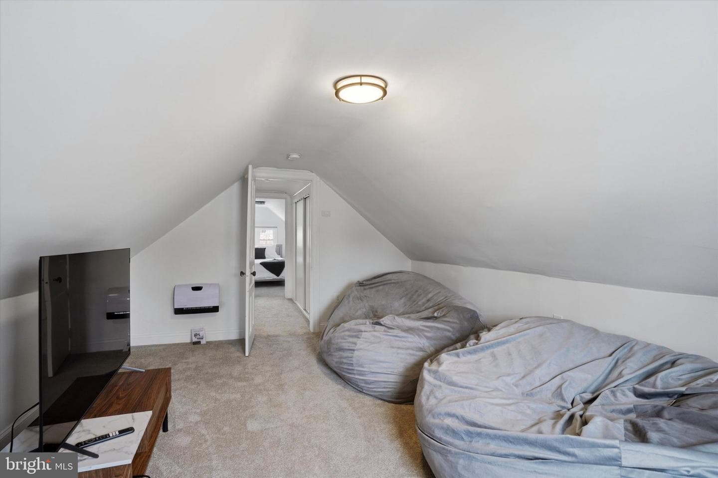 90 Greenfield Avenue photo 26