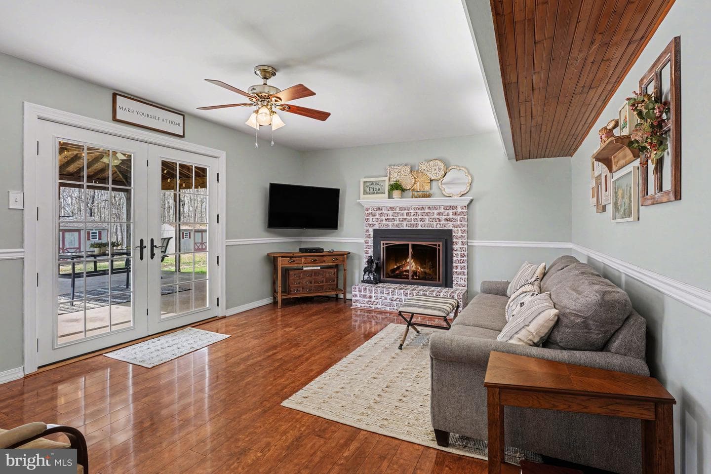 2200 Rebecca Drive photo 15