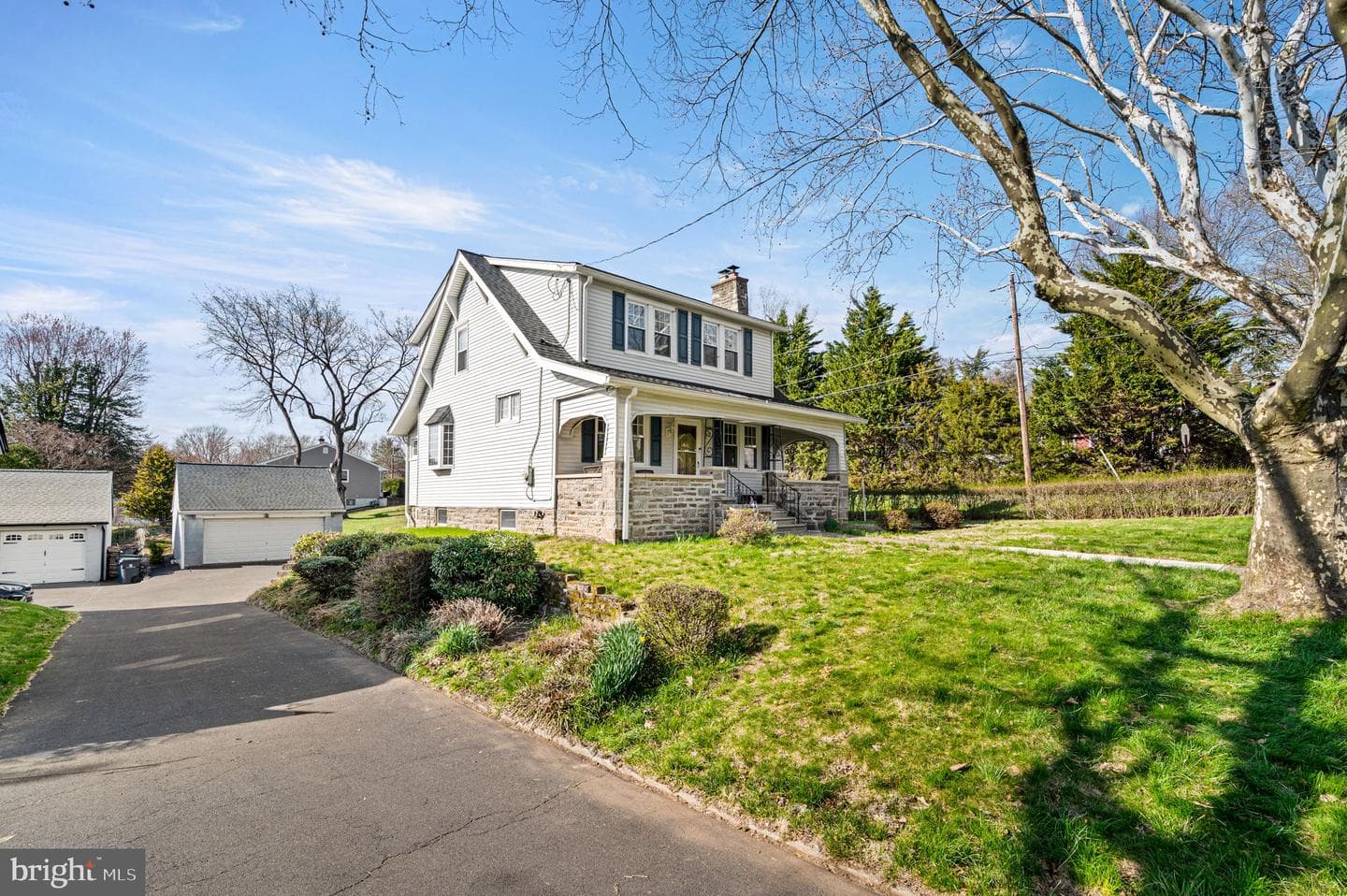 148 Holme Avenue photo 27