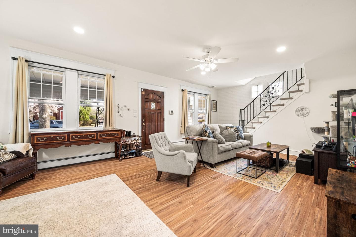 148 Holme Avenue photo 9