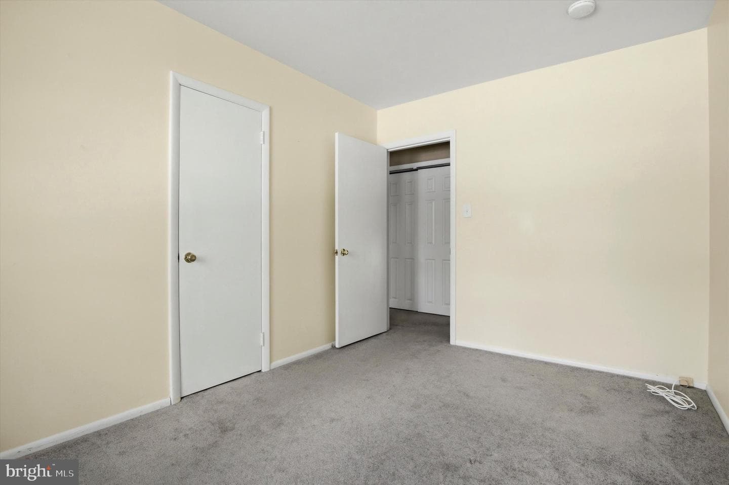 12 Betsy Lane photo 15