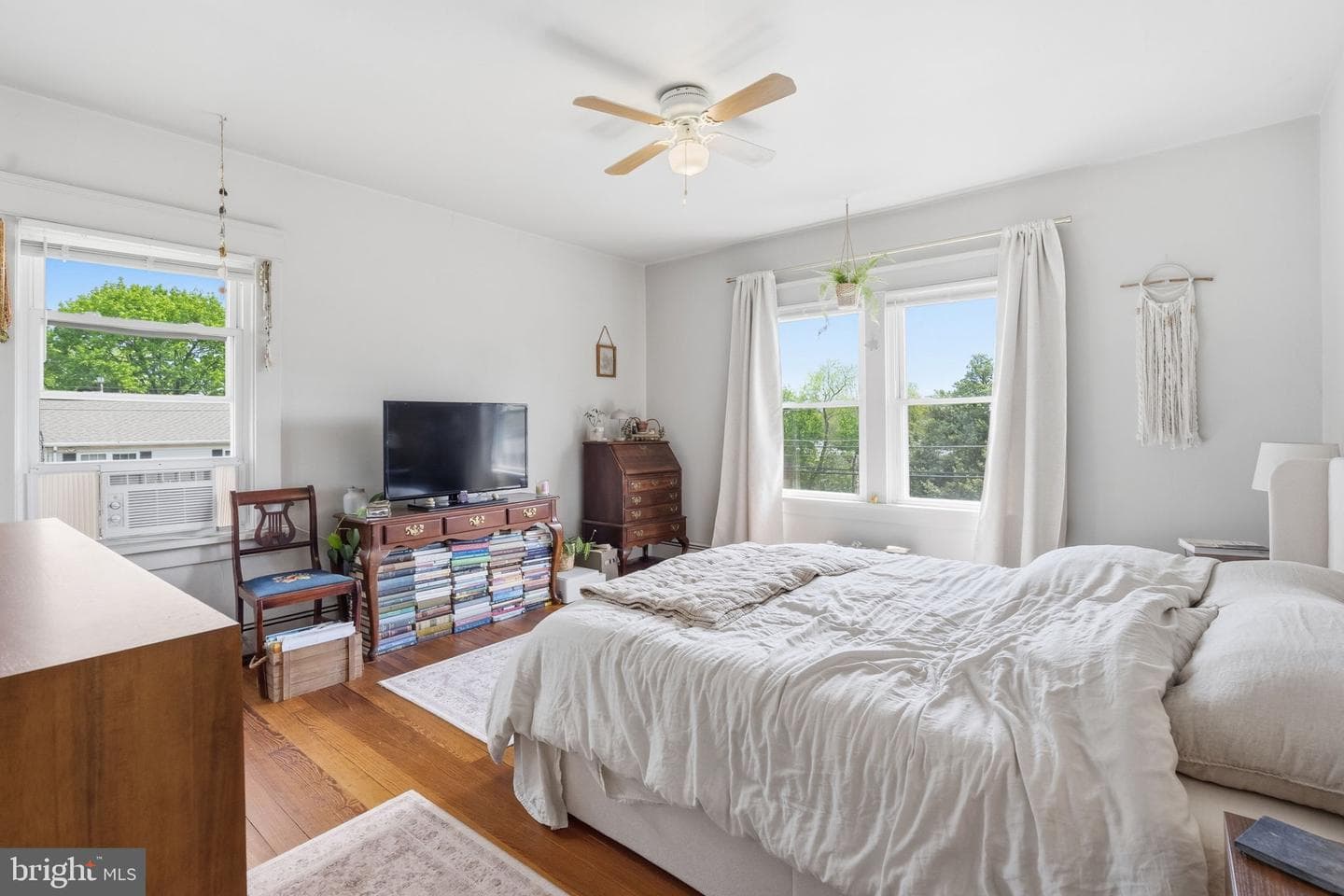 224 Oakdale Avenue photo 13