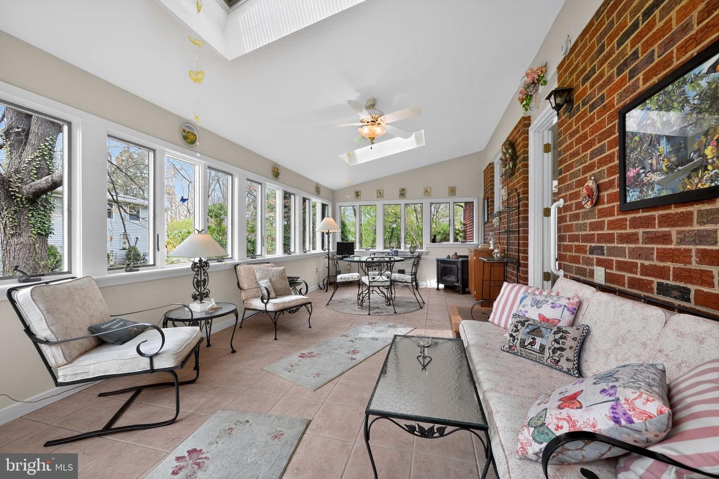 50 Ivy Lane photo 10