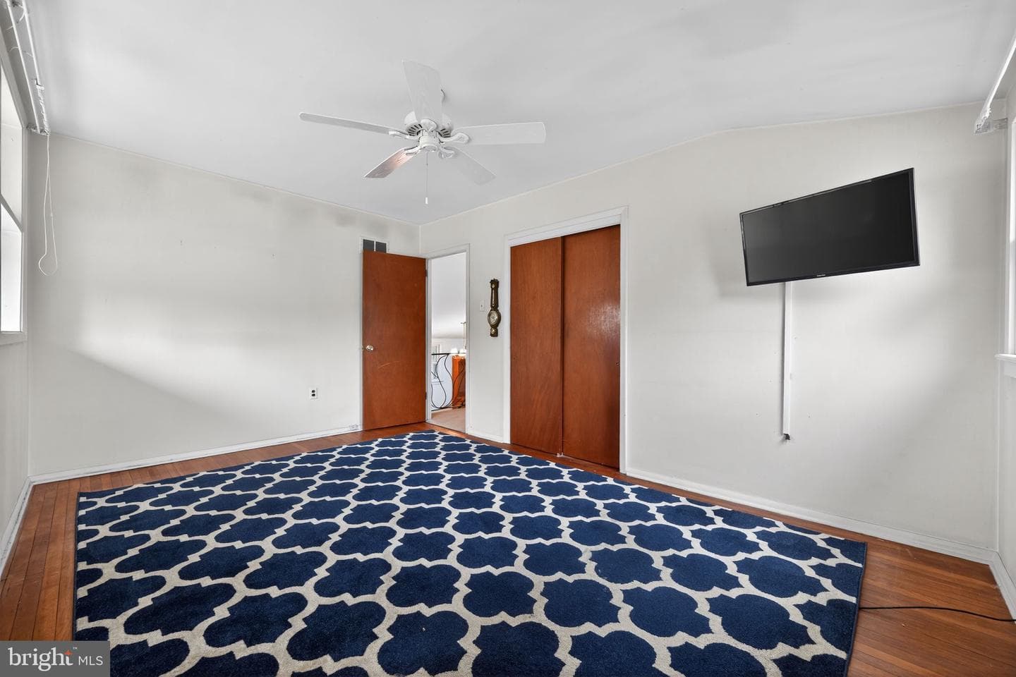 50 Ivy Lane photo 16