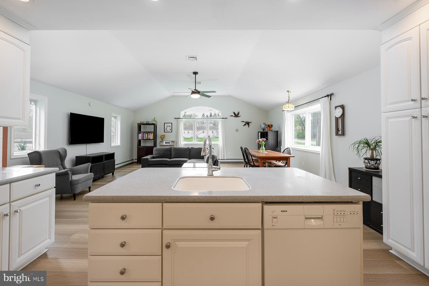 338 Collegeville Road photo 15