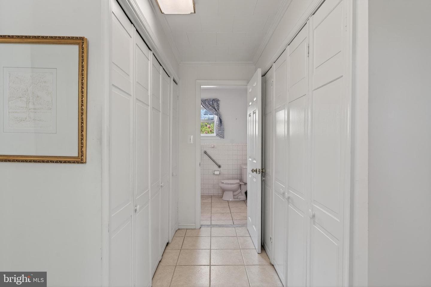 1702 Pemberton Road photo 32