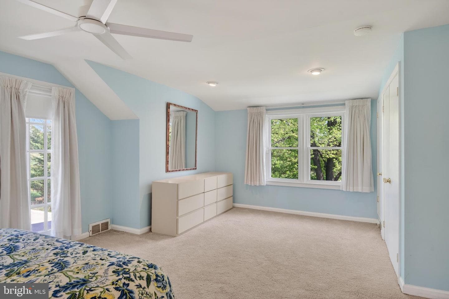 1702 Pemberton Road photo 43
