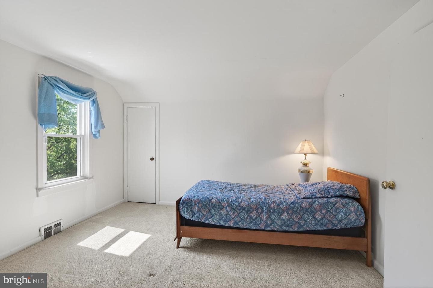 1702 Pemberton Road photo 48