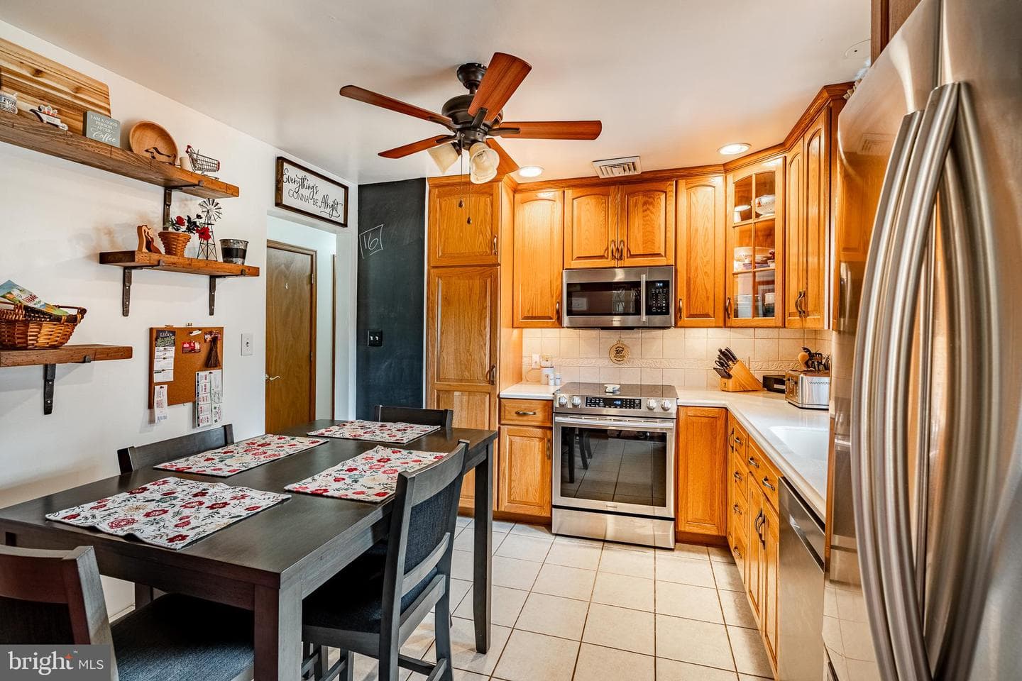 36 Sunset Road photo 10