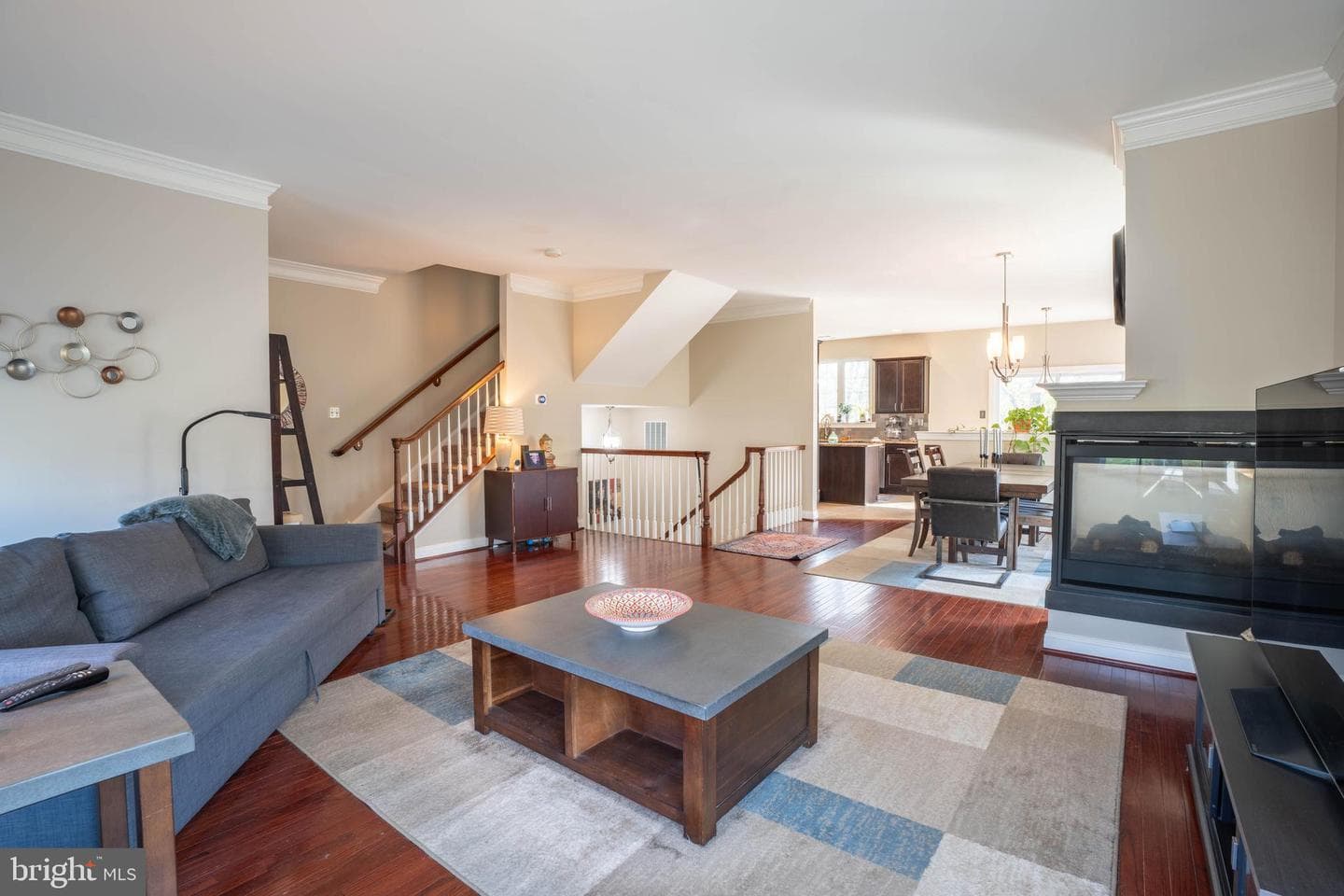 2500 Terrace Drive photo 3