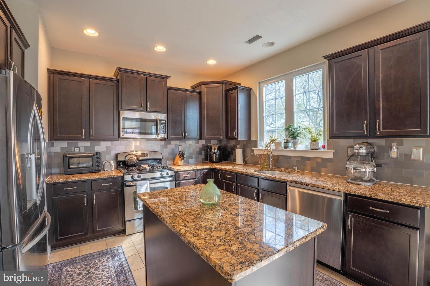 2500 Terrace Drive photo 9