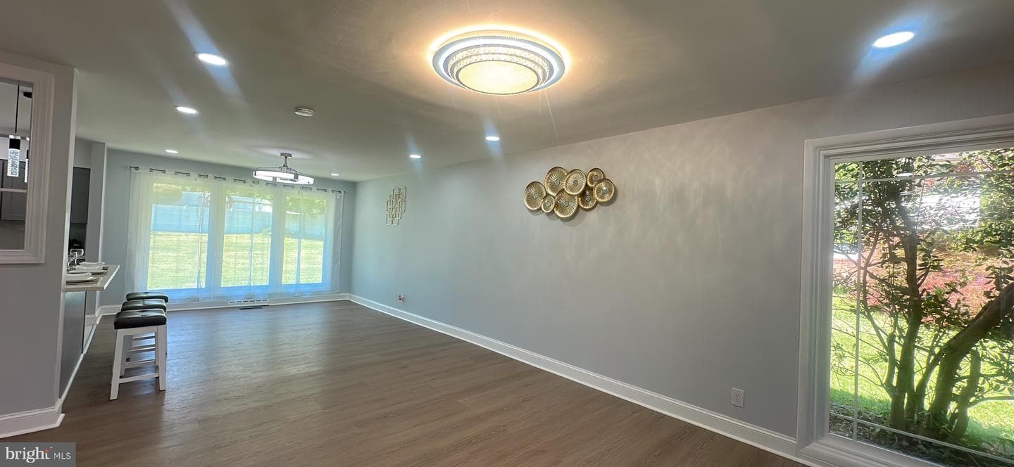 1242 June Rd photo 41