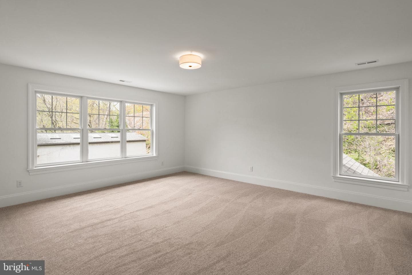 13 Elmwood Avenue photo 54