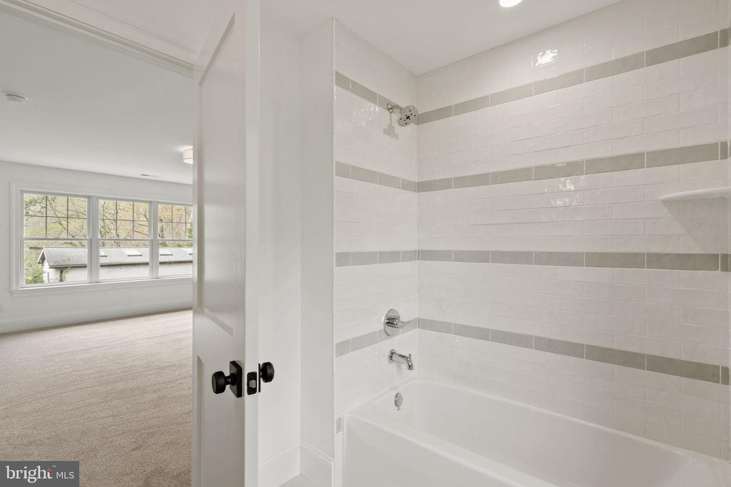 13 Elmwood Avenue photo 58
