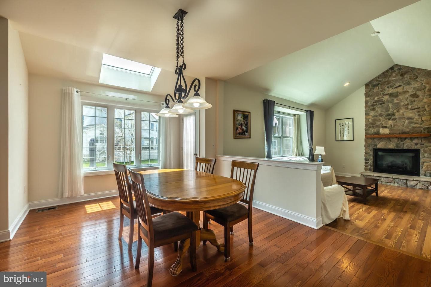 461 Barbin Street photo 20