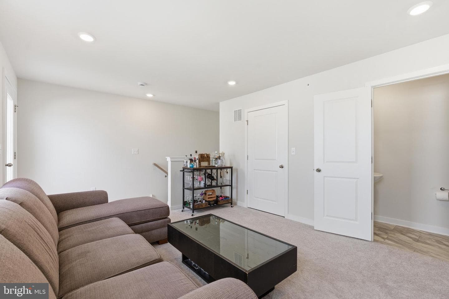 65 E Front Street photo 39