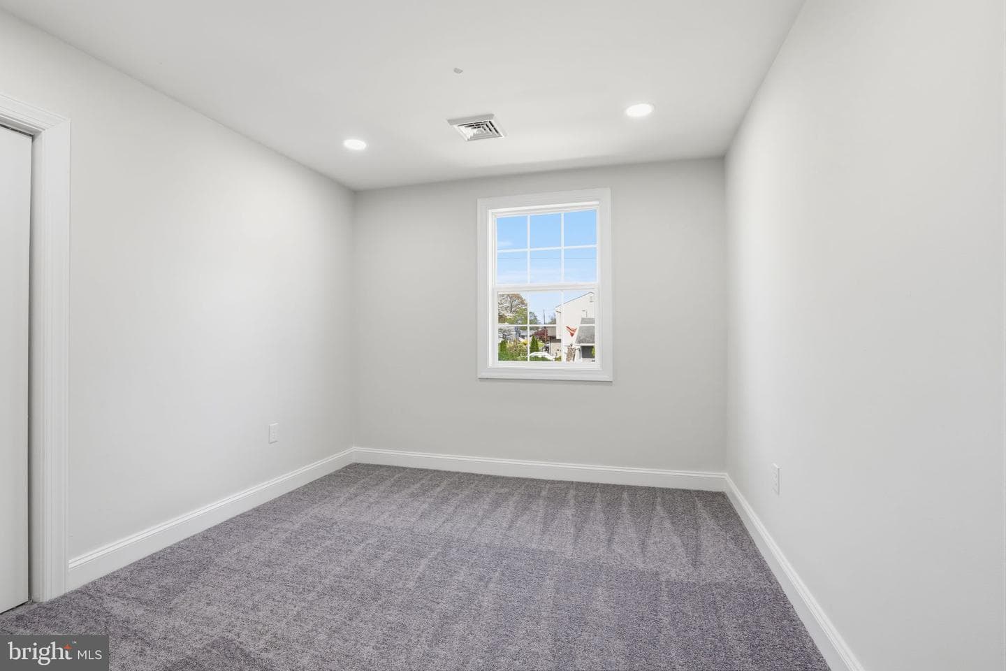 1625 Park Avenue photo 17