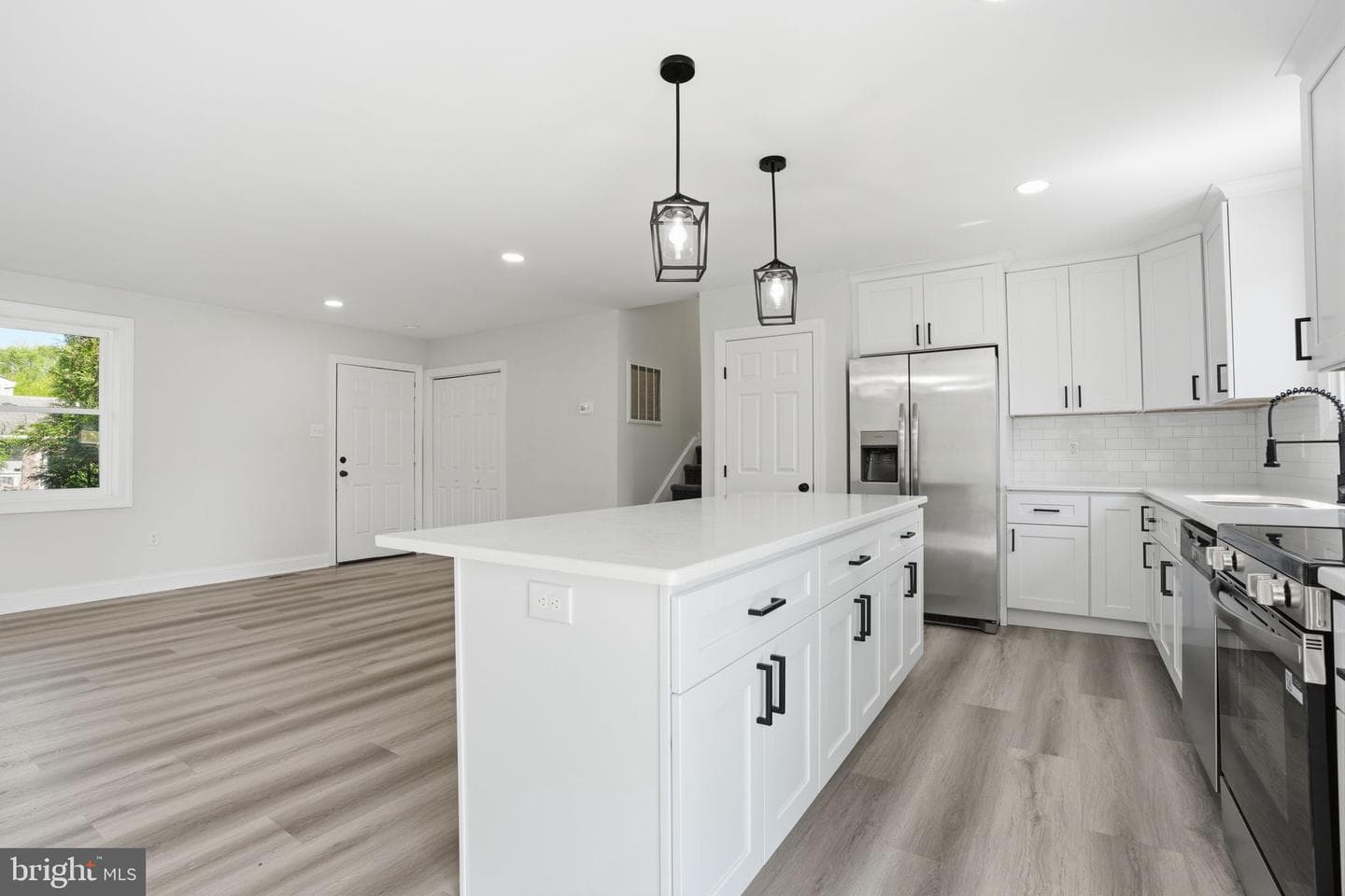 1625 Park Avenue photo 9