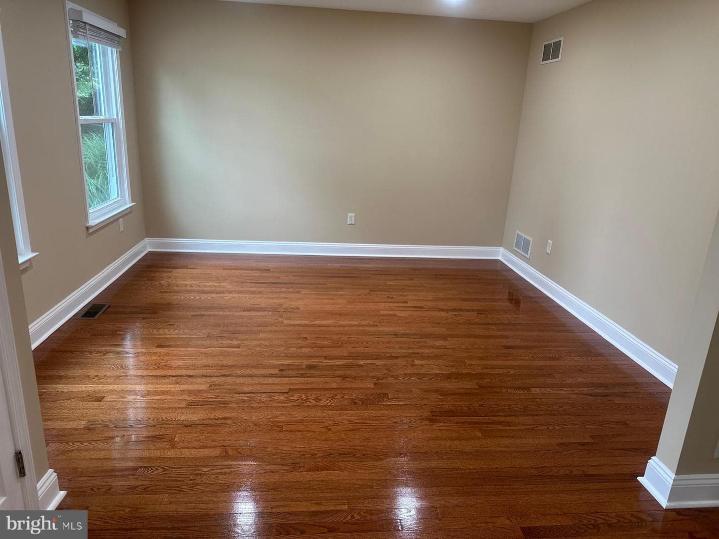 204 Wilson Avenue photo 5