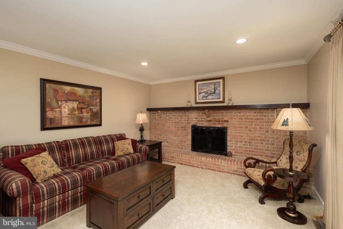492 Brights Lane photo 13