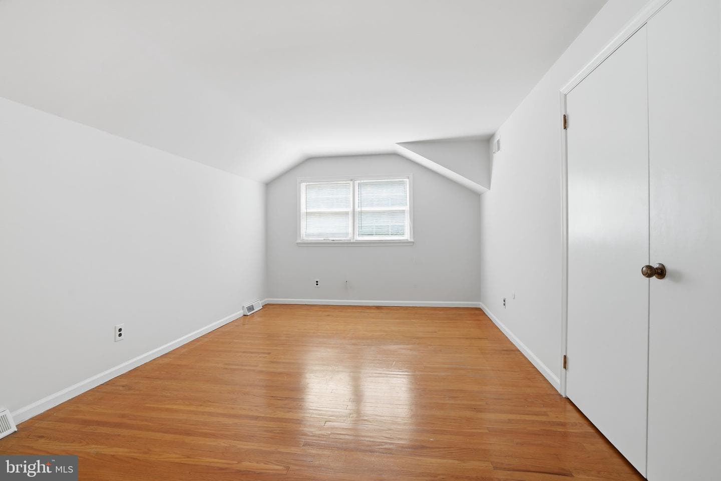 1840 Nicholas Drive photo 43