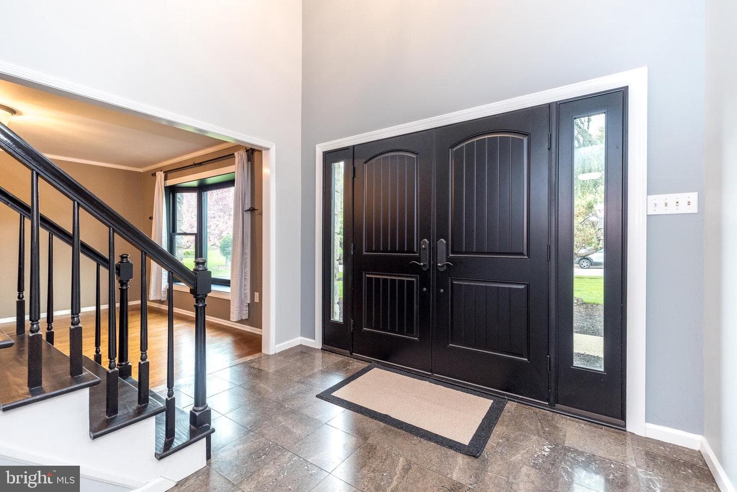 1608 Brittany Drive photo 6