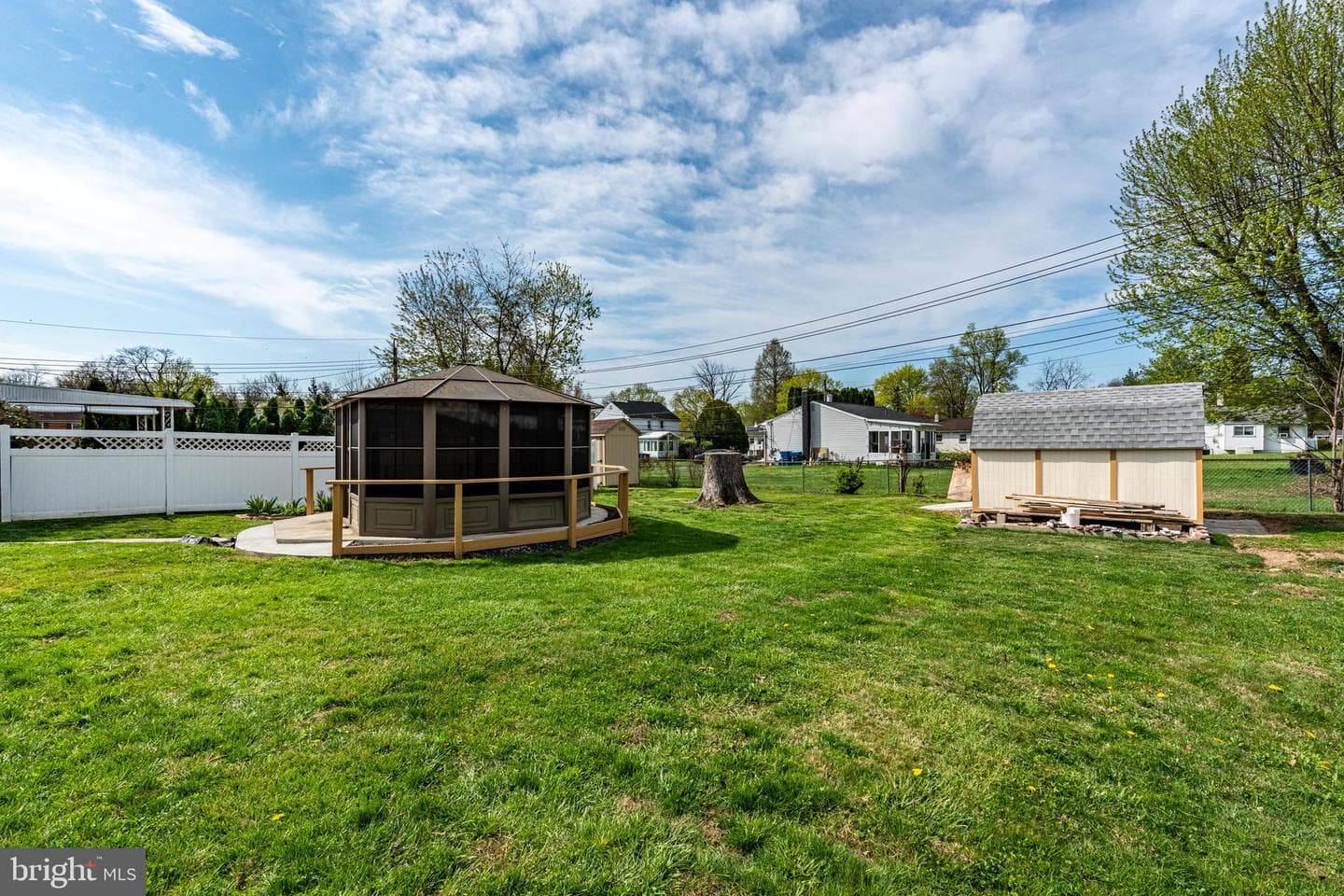 1032 East Avenue photo 28