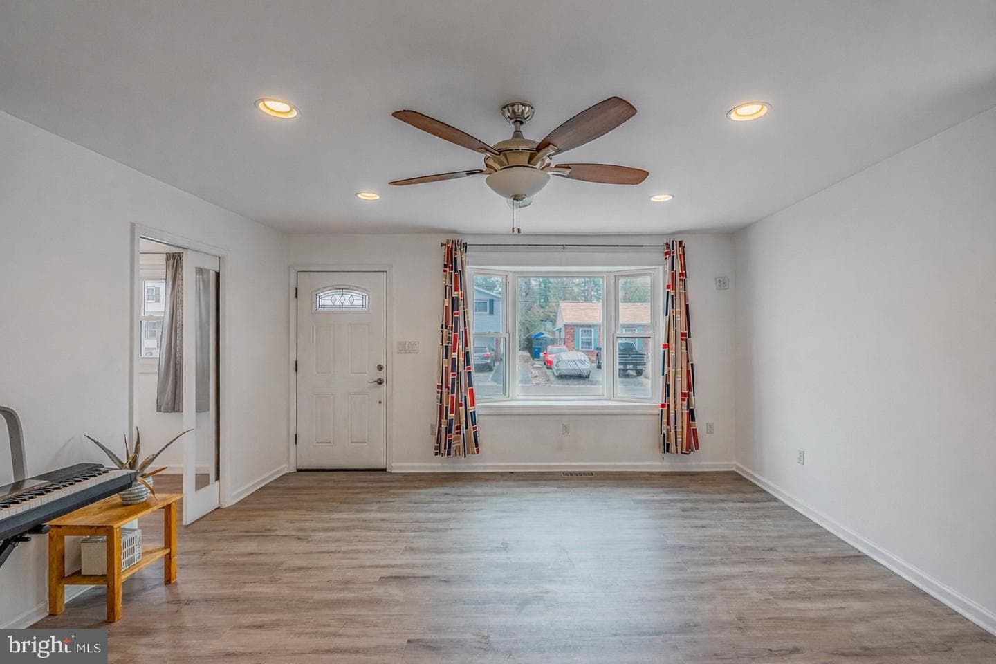 1032 East Avenue photo 4