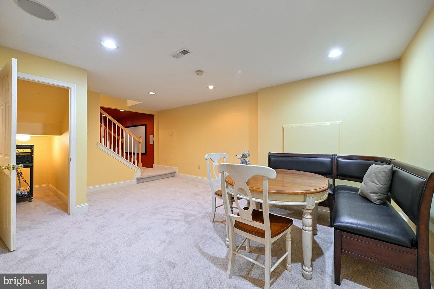 125 Summer Hill Drive photo 35