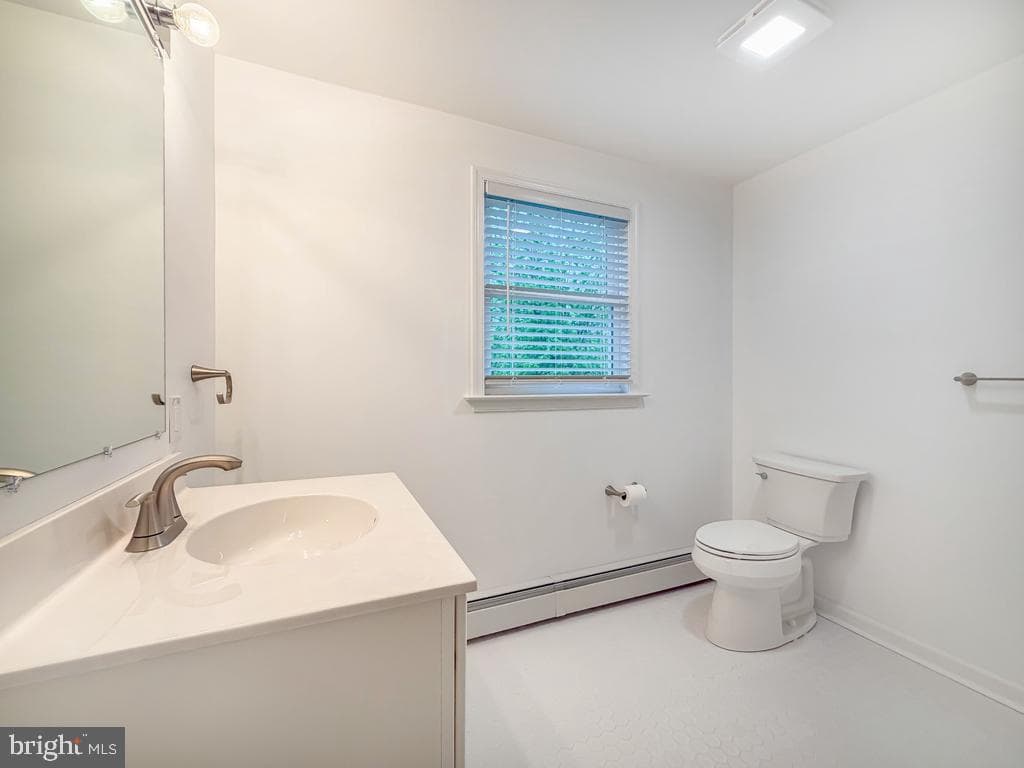 348 Northwood Avenue photo 33
