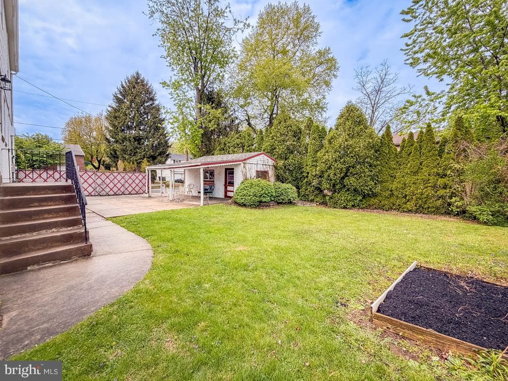 348 Northwood Avenue photo 40