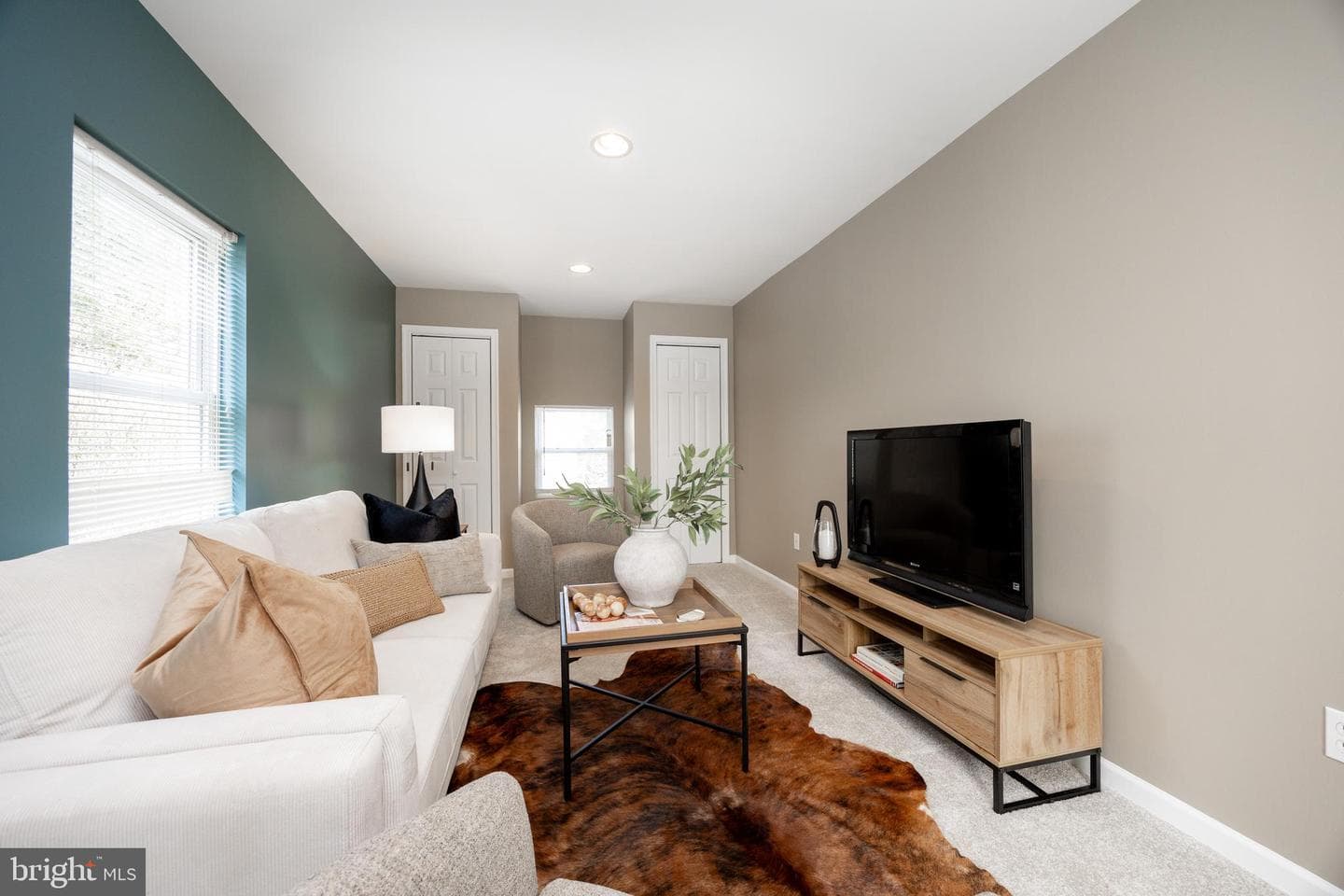 12 Willow Avenue photo 20