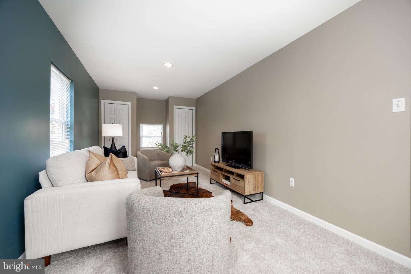 12 Willow Avenue photo 21