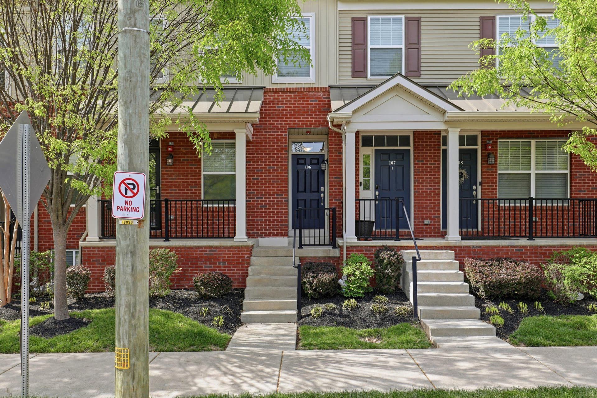 1505 Dekalb Street #106