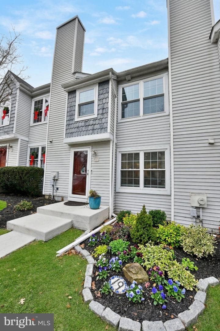 19 Applewood Court