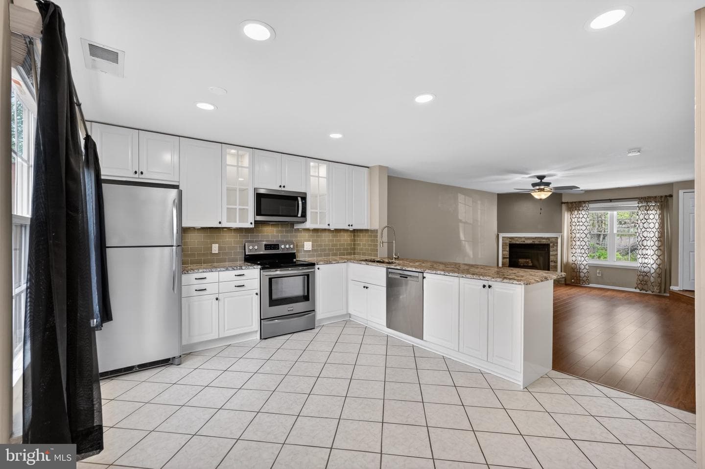 19 Applewood Court photo 11
