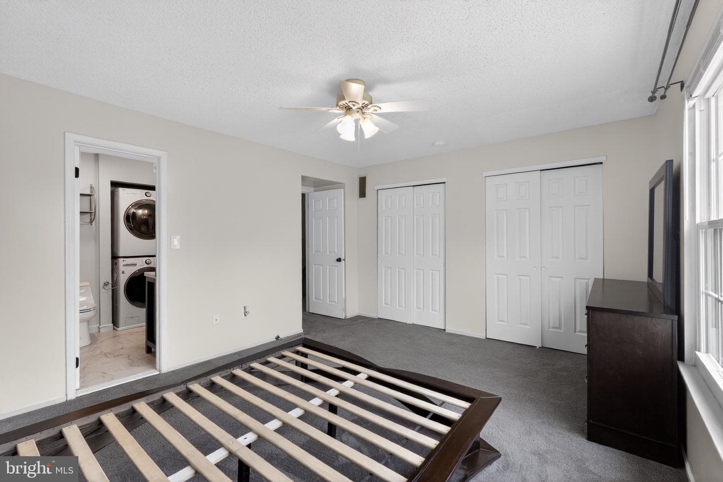 19 Applewood Court photo 15