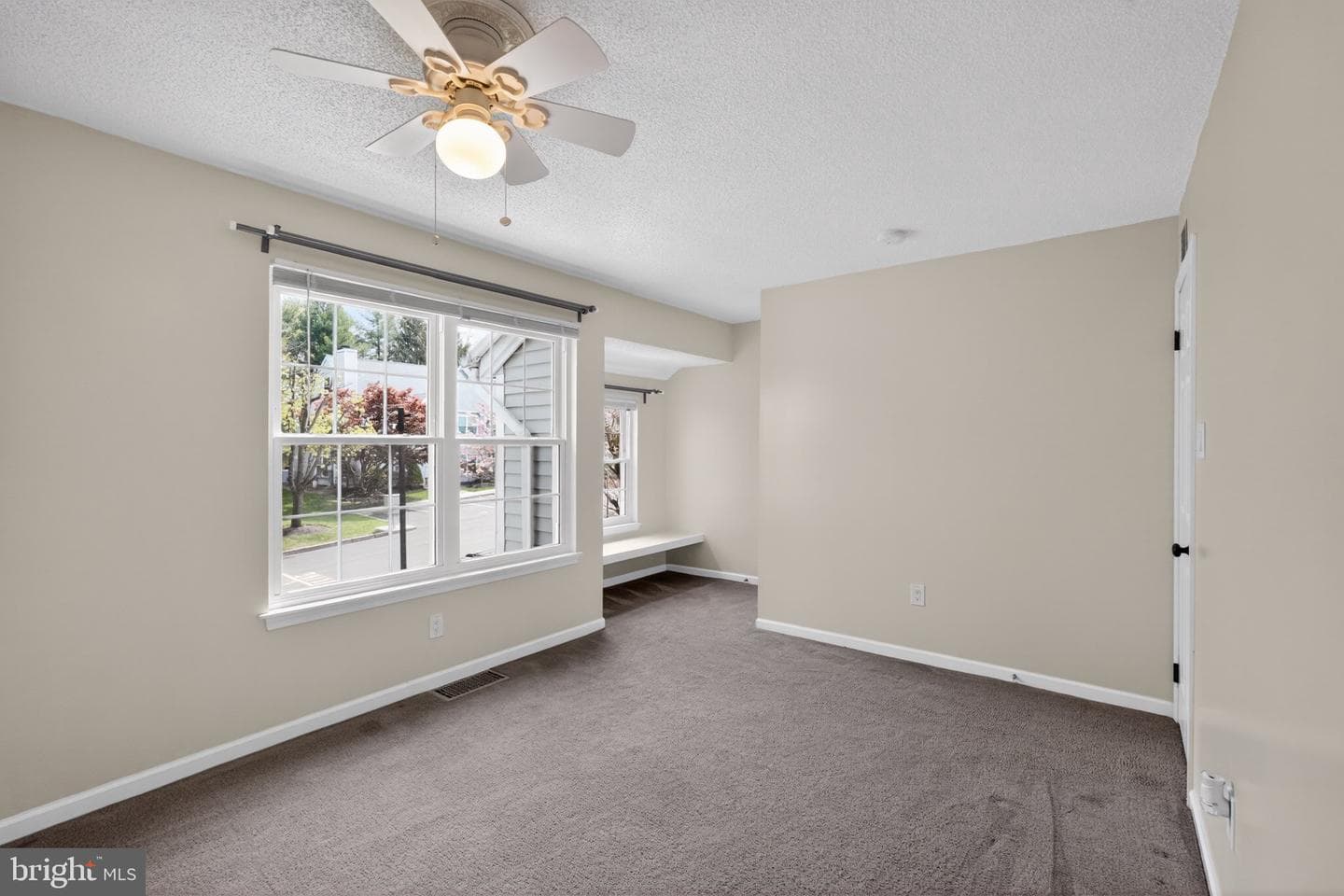 19 Applewood Court photo 19
