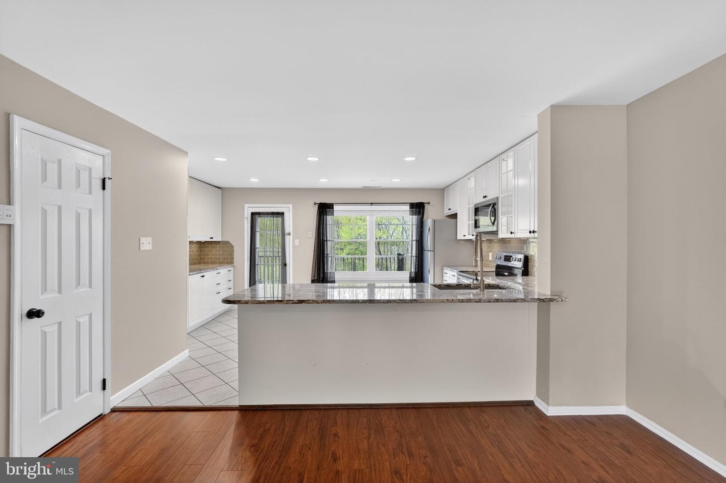 19 Applewood Court photo 7