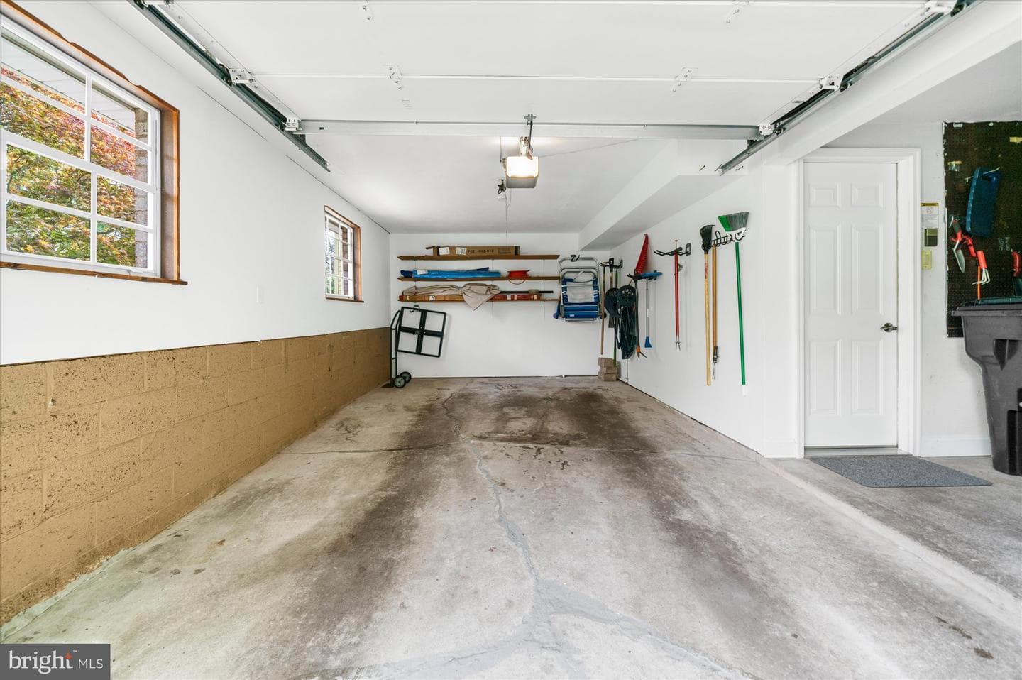 101 Village Drive photo 32