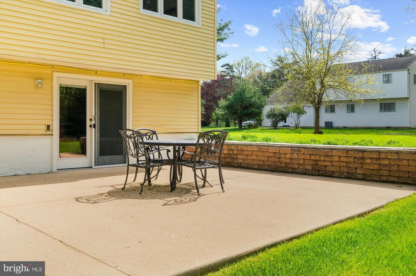 101 Village Drive photo 35