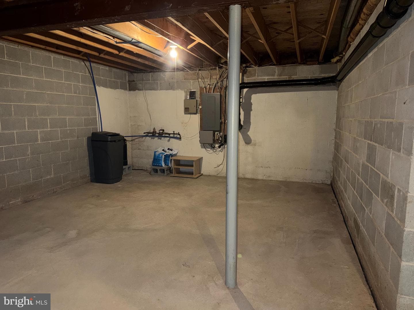 373 Carmen Drive photo 20
