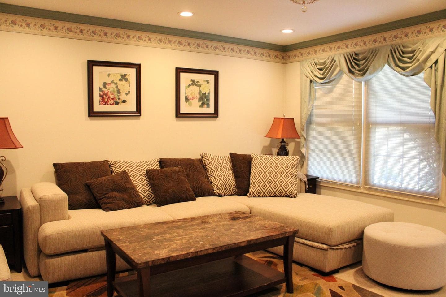 373 Carmen Drive photo 3