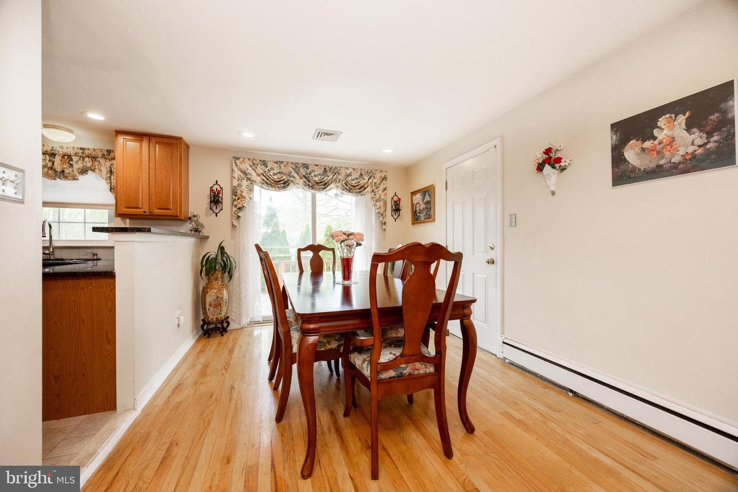 604 N Line Street photo 22