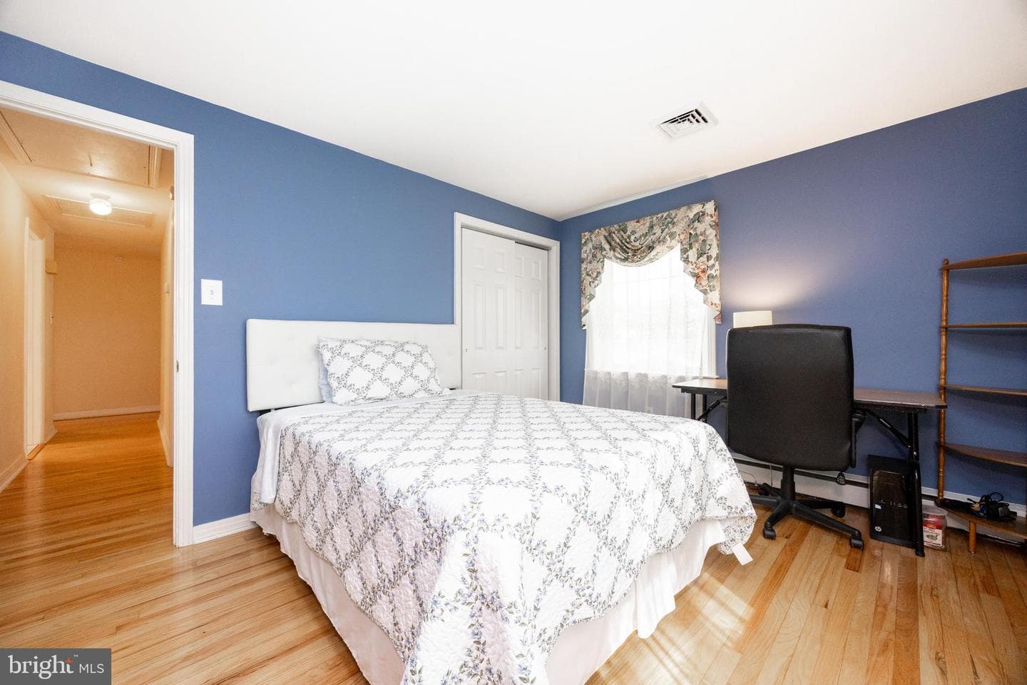 604 N Line Street photo 30