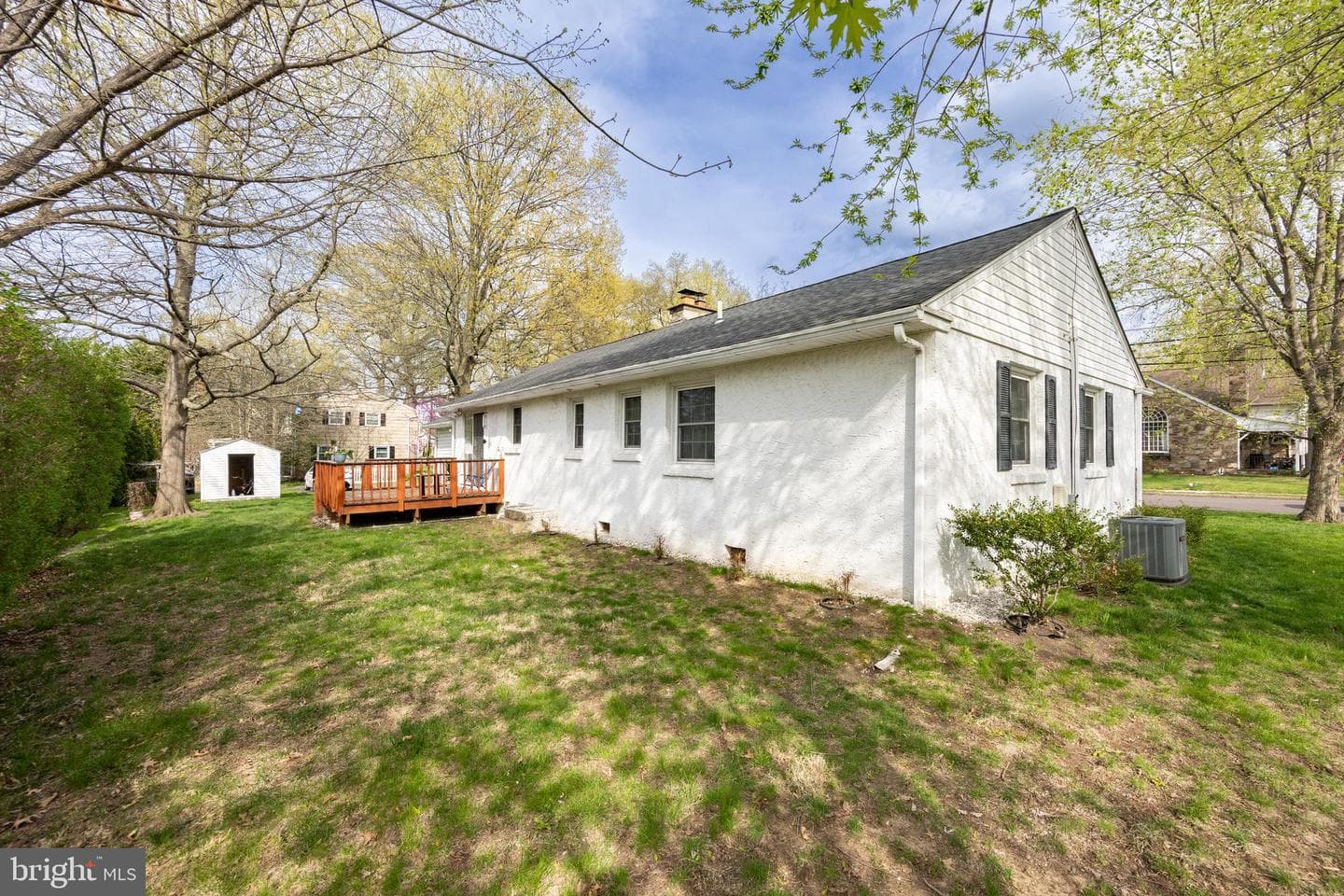 604 N Line Street photo 6