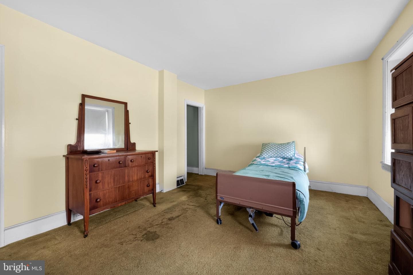 113 S Chestnut Street photo 20