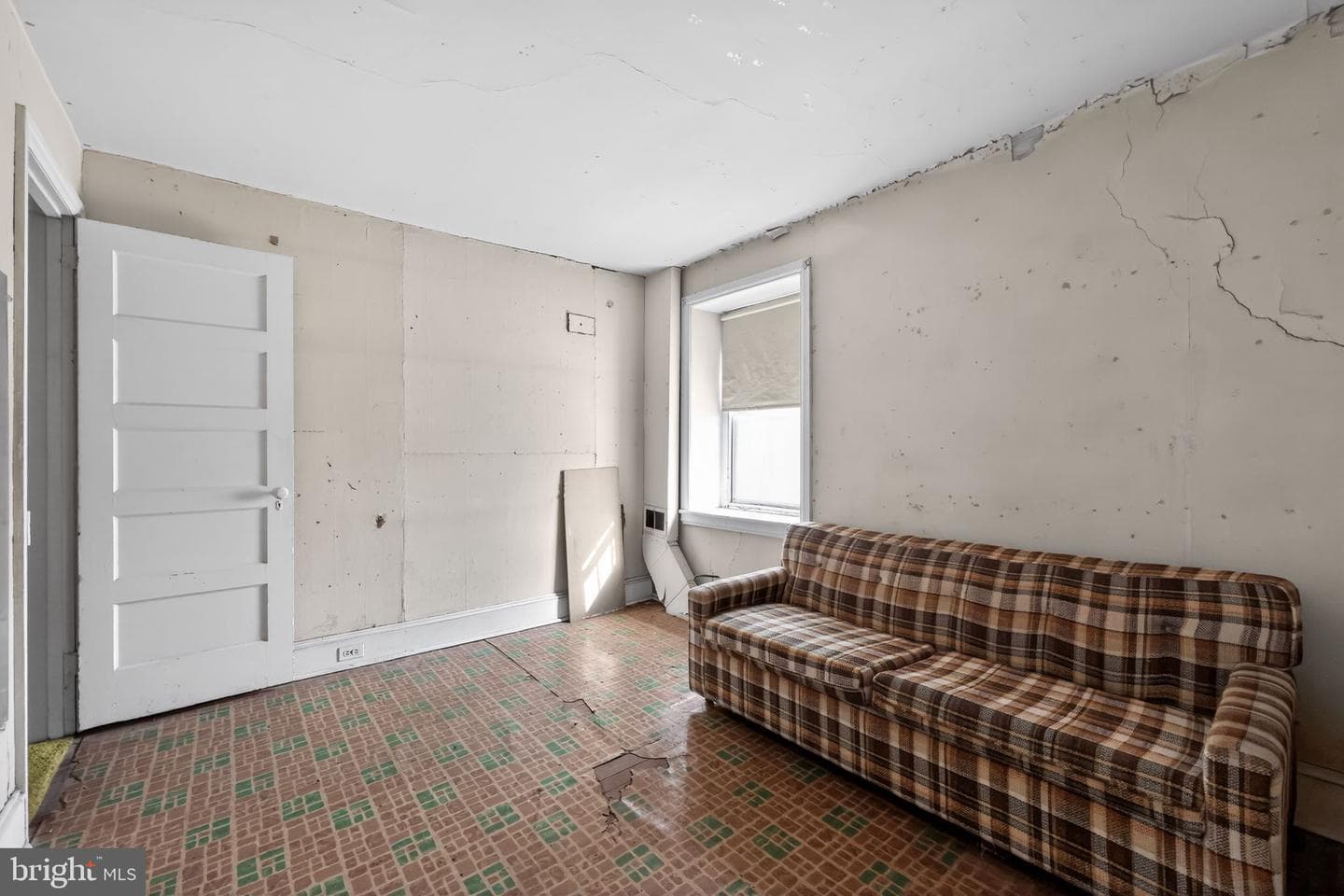 113 S Chestnut Street photo 9