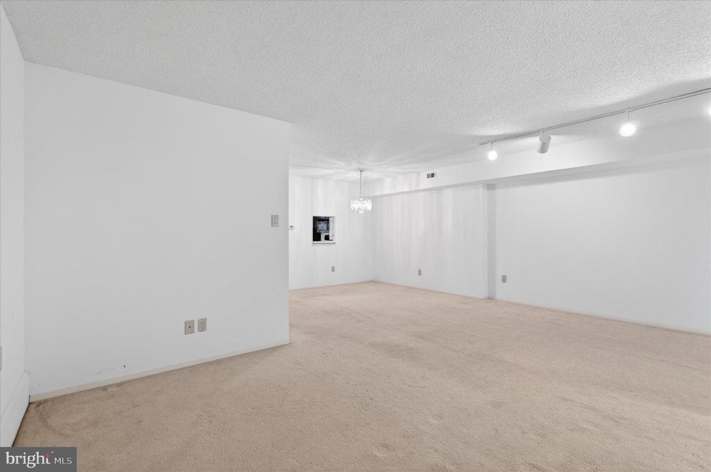 15 Twin Brooks Dr photo 11